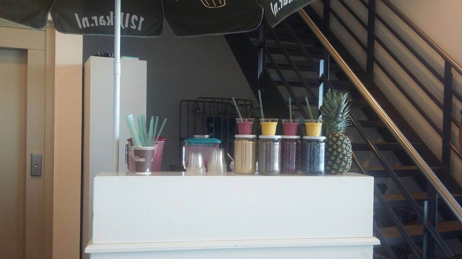 Heerlijke verse sappen uit onze mobiele smoothiebar!